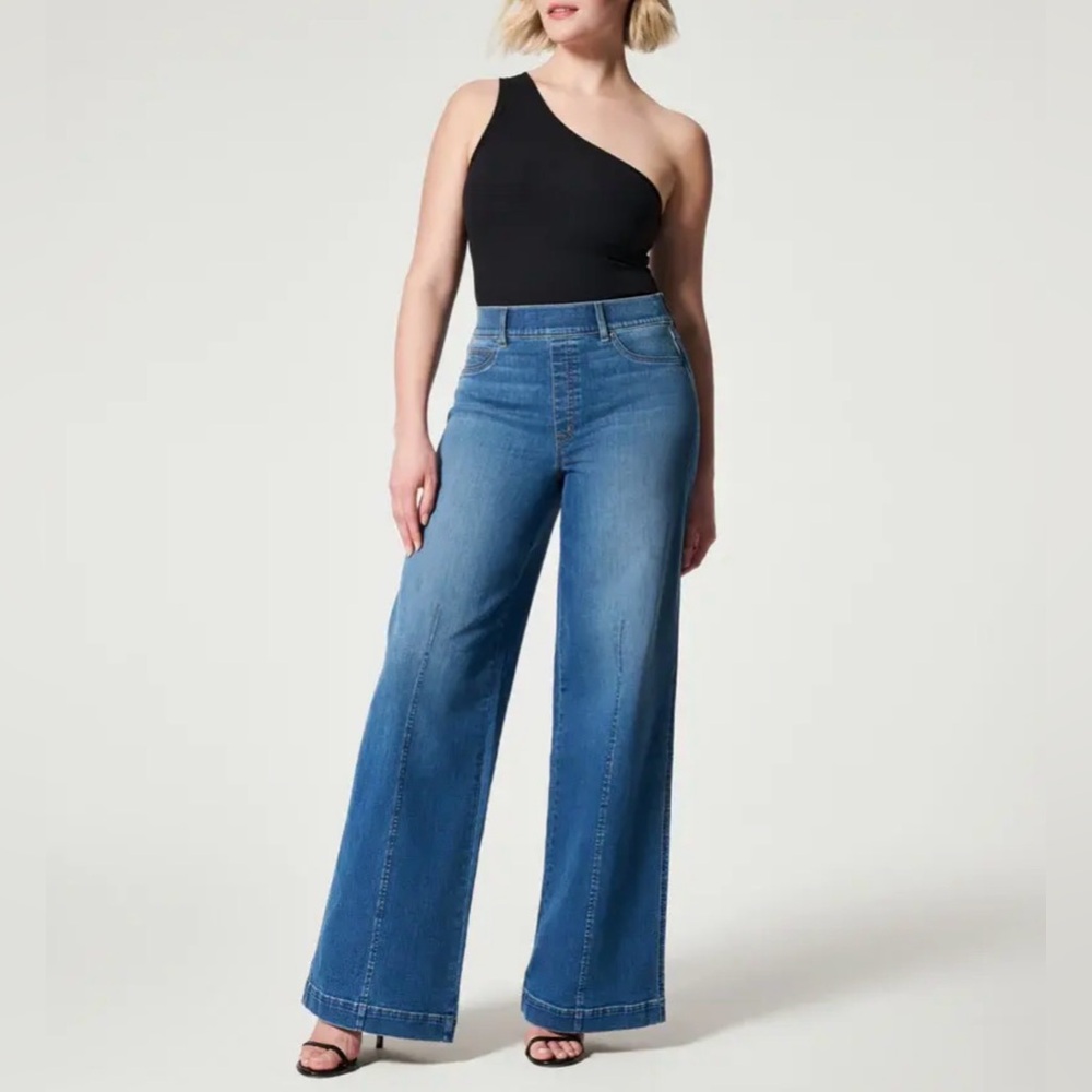 SPANX EveryWear Seamed-Front Wide Leg Shaping Stretch Jeans Women’s Size Medium